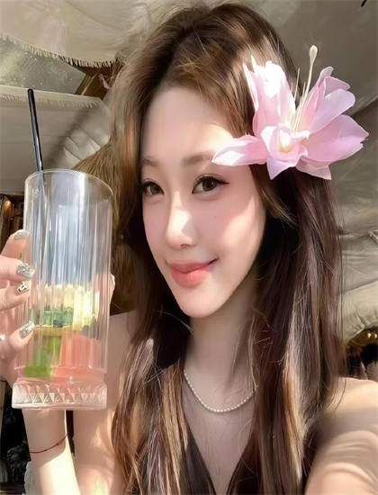 解读《疯狂店员》：多重角度分析与思考